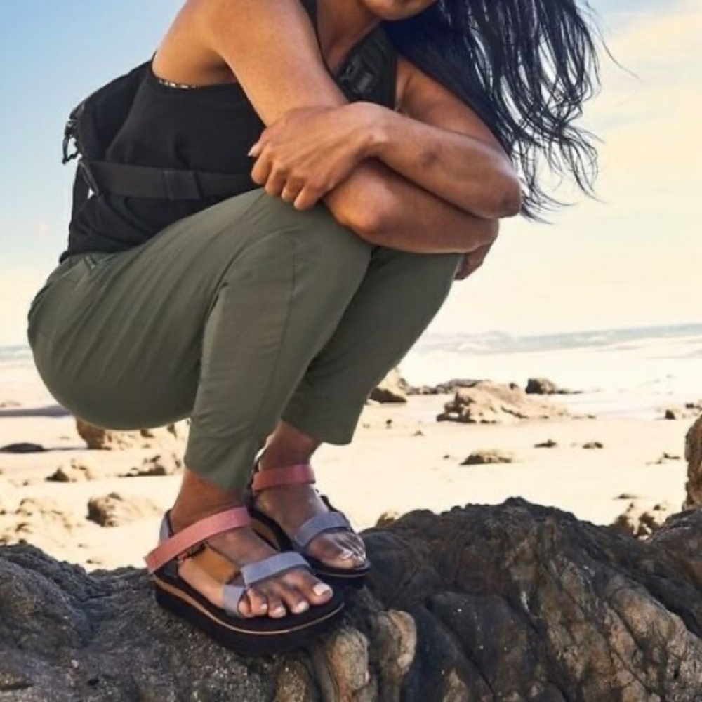 Athleta Trekkie North Jogger Pants Mountain Olive